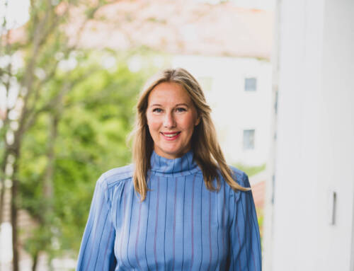 Styrelseordförande Klara Adolphson meddelar att hon nu lämnar vidare sitt uppdrag